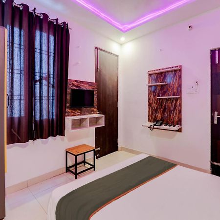 Super Collection O Kiara Guest House Lakhnaú Exteriér fotografie