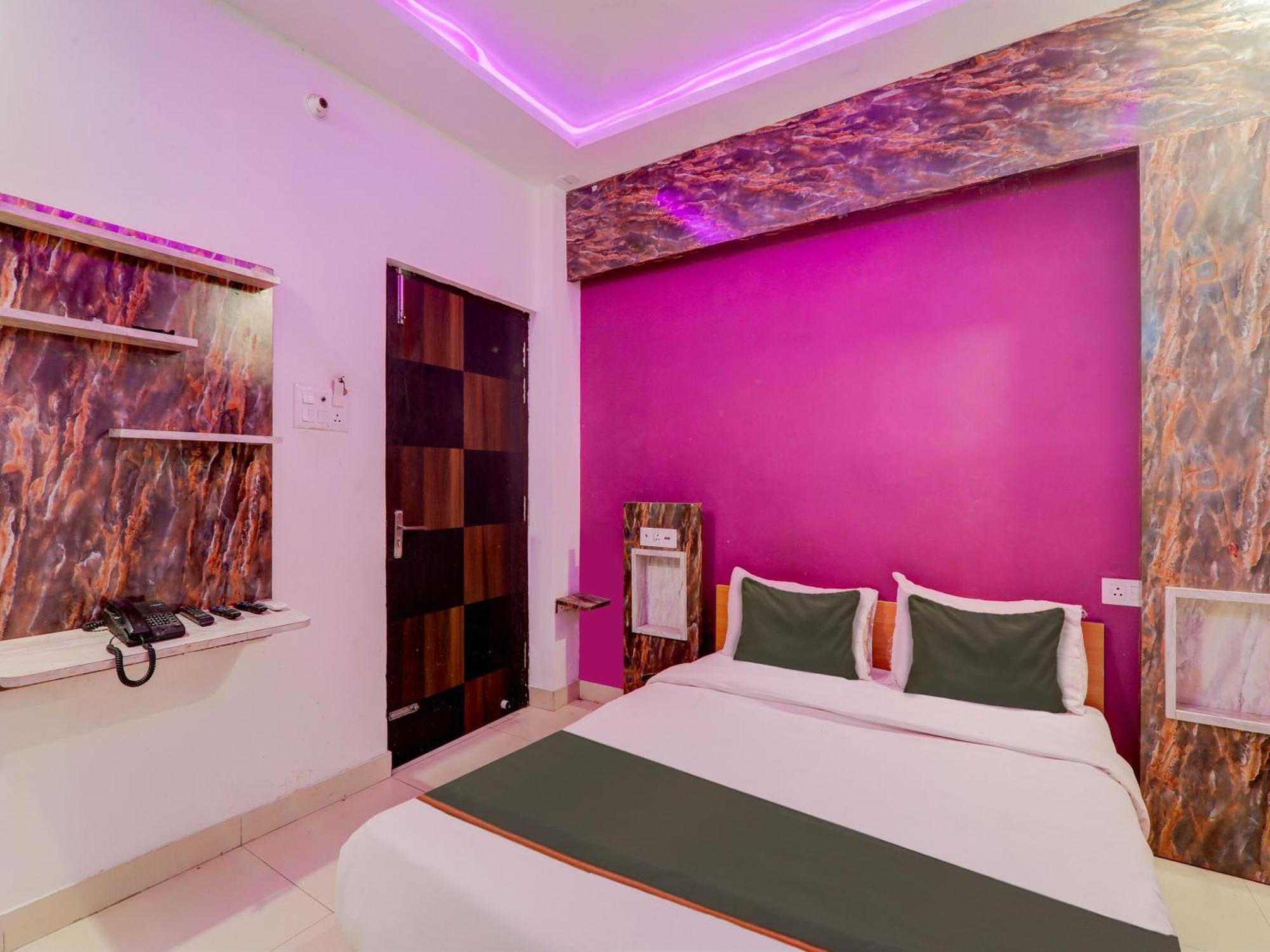 Super Collection O Kiara Guest House Lakhnaú Exteriér fotografie